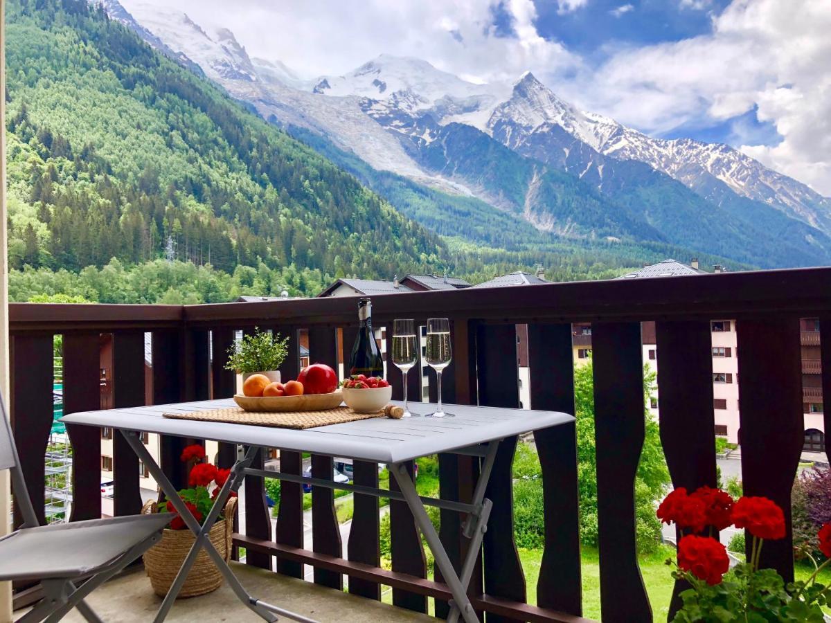 Mont Blanc 43, Vue Mont Blanc , Balcon, Parking Daire Chamonix Dış mekan fotoğraf